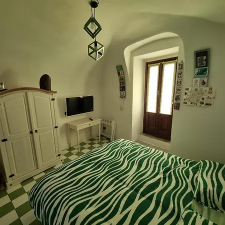 Chez Pataphysique *